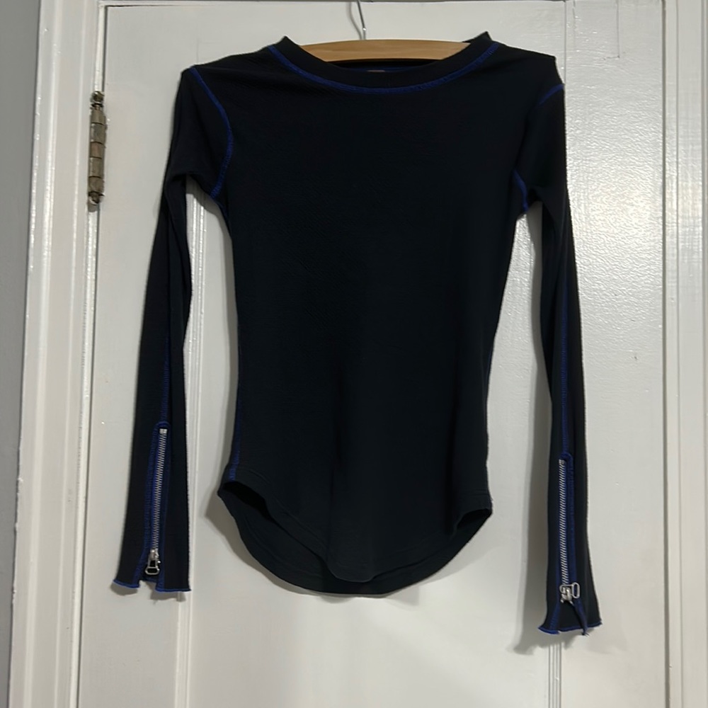 Free people Women's Tops & Tees Thermals & Henleys Zip It Cuff Thermal